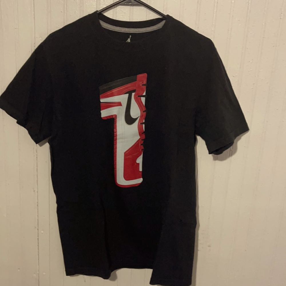 Jordan chicago 1s matching t shirt